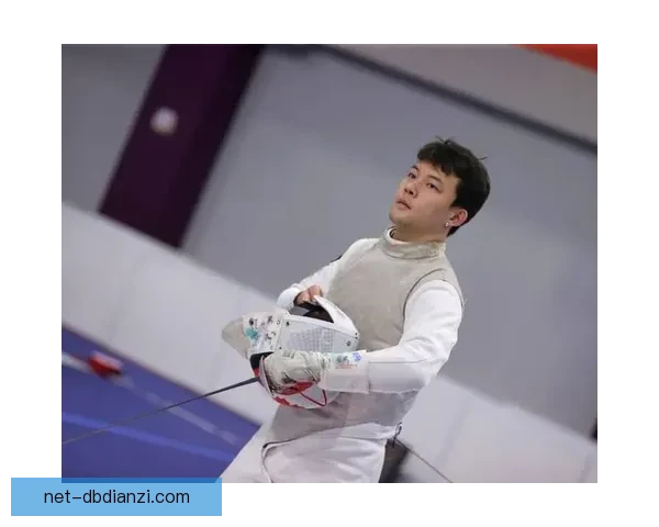 激战擂台：击剑比赛冠军诞生，谁能笑傲江湖？