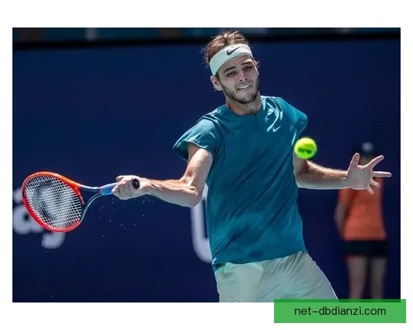 网球训练技巧大揭秘:让你击败对手的终极秘诀 网球训练技巧大揭秘:让你击败对手的终极秘诀