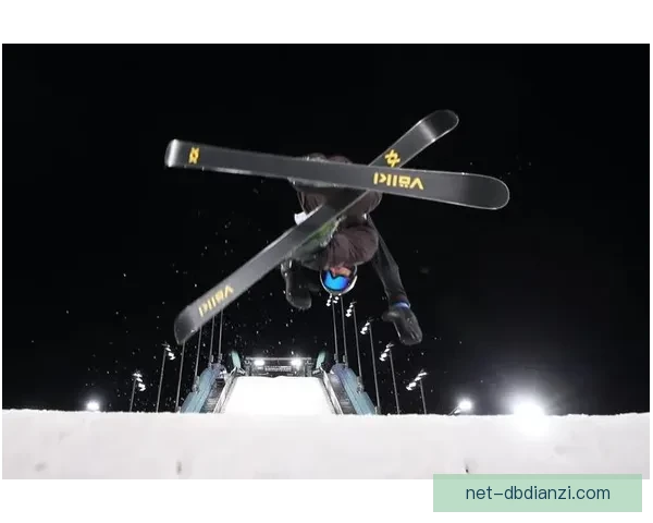 精彩纷呈的滑雪杯赛：挑战极限 